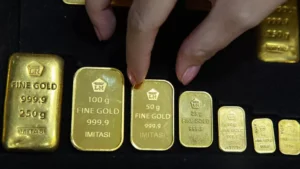Harga Emas Antam Logam Mulia Turun Rp12.000 Hari Ini